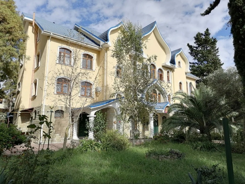 РђР»Р°РґР°РЅ РѕС‚РµР»СЊ 3*
