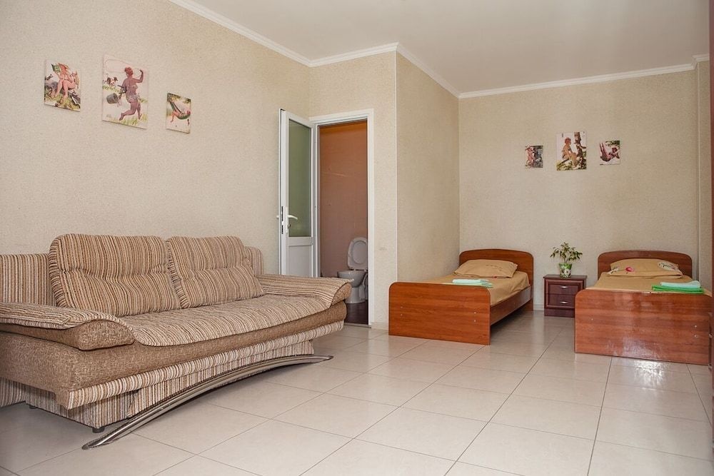 Отель Otel Leto 3*