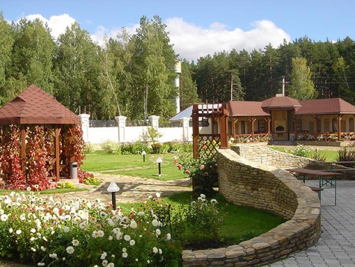 Уральский Двор отель 4*