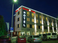Crocus Hotel