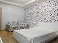 Myhomehotel on Prospekt Karla Marksa 11