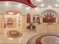 Versailles Hotel