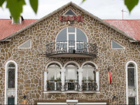 Ward Hotel