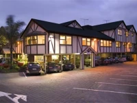 Mount Richmond Hotel and Conference Centre 
