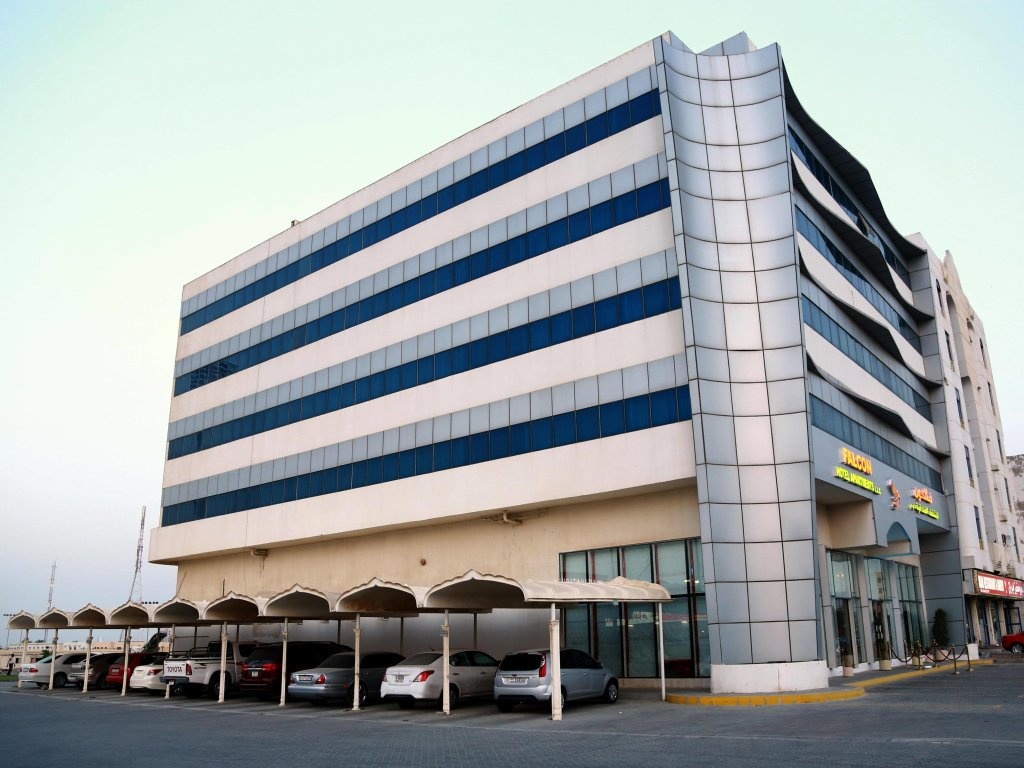 Falcon Hotel Apartments 
