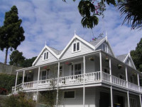 Birdwood House