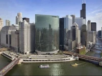Holiday Inn Chicago Mart Plaza 3*