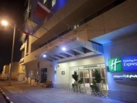 Holiday Inn Express Jumeirah 3*