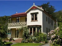 Muritai Manor 4*