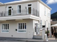 Escape to Picton 5*