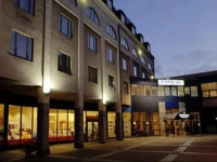 Holiday Inn Garden Court Leuven 3*