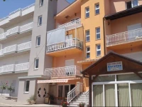 Pansion Karolina 3*