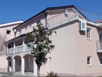Rooms Kenedy 3*