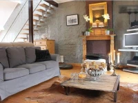Dinellis Guesthouse 