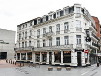 Hotel Corner House