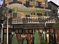 Boryana Hotel 