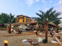 Supreme Beach Apartments 