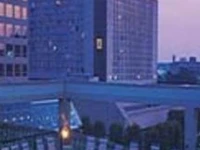 Hyatt Regency Crown Center 4*