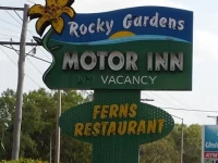 Rocky Gardens Motor Inn 4*