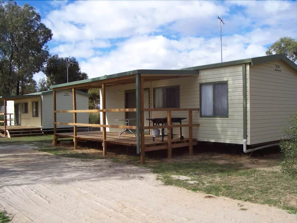 Murray River Hideaway Holiday Park 4*