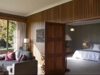 Netherdale Lodge 