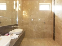 Aurora Manor Rooms 