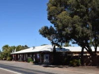 Roundhouse Motel 