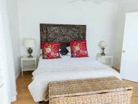 Barrenjoey House 4*