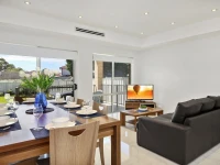 Villa Hodgkinson - Sydney 