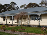 Pound Hill Cottage 