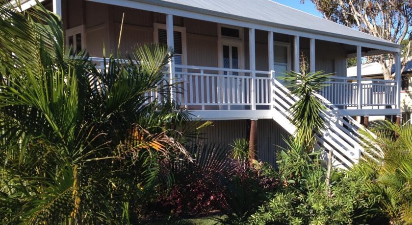 Boomerang Beach House 5*
