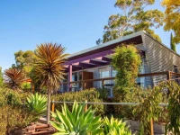 Longview Vineyard 4*