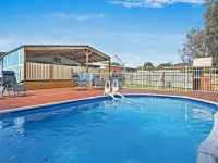 Pool Or Beach 4*
