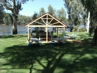 Euston Club Motel 4*