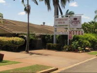 Cattlemans Rest Motor Inn 3*