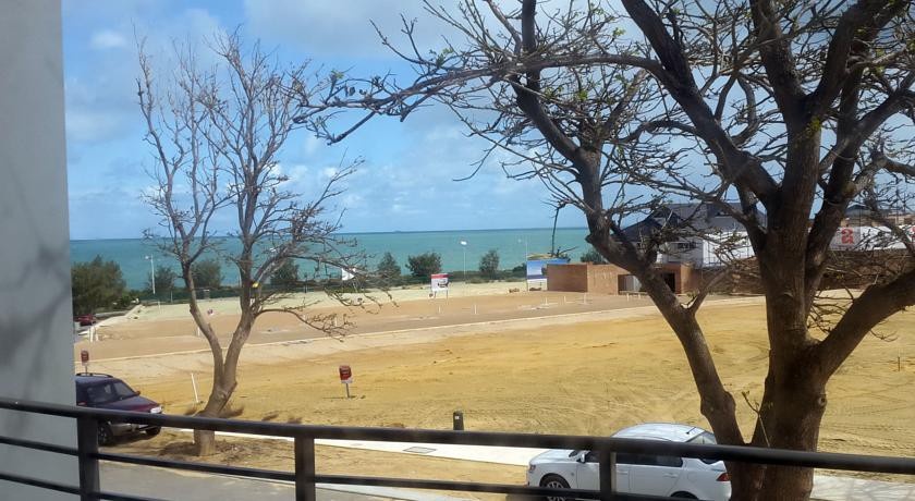 North Coogee Beach House 