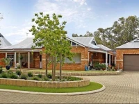 Swan Valley Bed and Breakfast Farmstay 