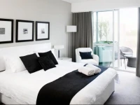 Claremont Quarter Luxury Apartment 