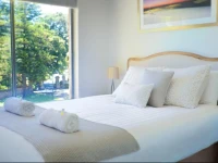 Cottesloe Beach Pines Apartment 