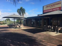 Kooyong Hotel 3*