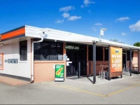 Upper Ross Hotel 