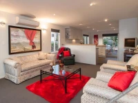 Sunsets On Tamar Holiday House 4*