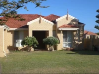Port Bouvard Holiday Home Mandurah 