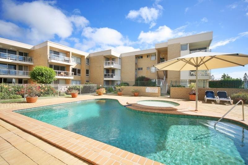 The Headlands Apartments 