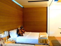 Room Motel 4*