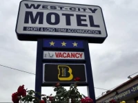 West City Motel 3*