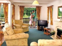 Paradise Lakeside Lodges 