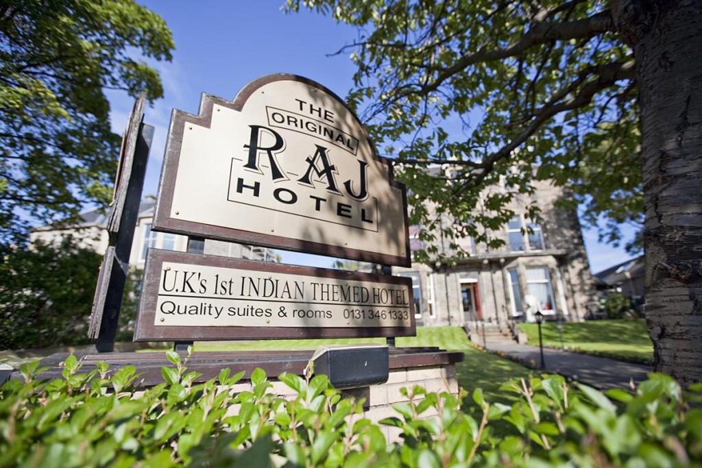 The Original Raj Hotel 3*