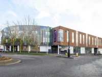 Premier Inn Trowbridge 