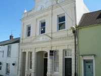 Theatre House Apartment 2 3*